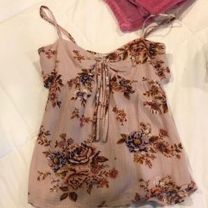 Side cutout summery top